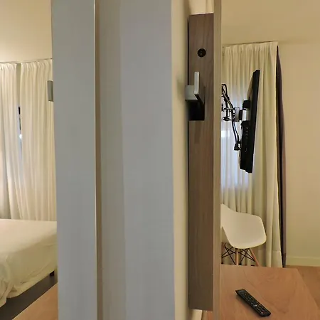 Yucas Hotell