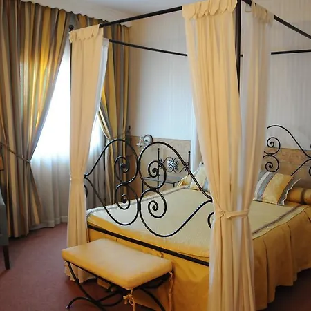 Hotel Yucas Atarfe